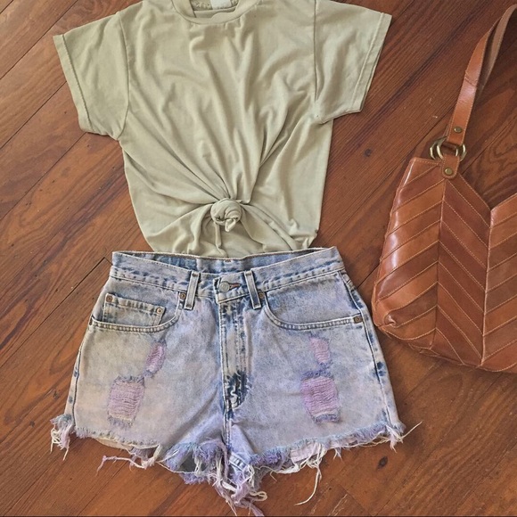 Levi’s denim shorts high rise, cutoff - Picture 1 of 8